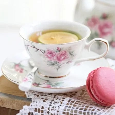 Angielski porcelanowy zestaw do herbaty z kwiatami kamelii – dzbanek 500 ml i 4 filiżanki