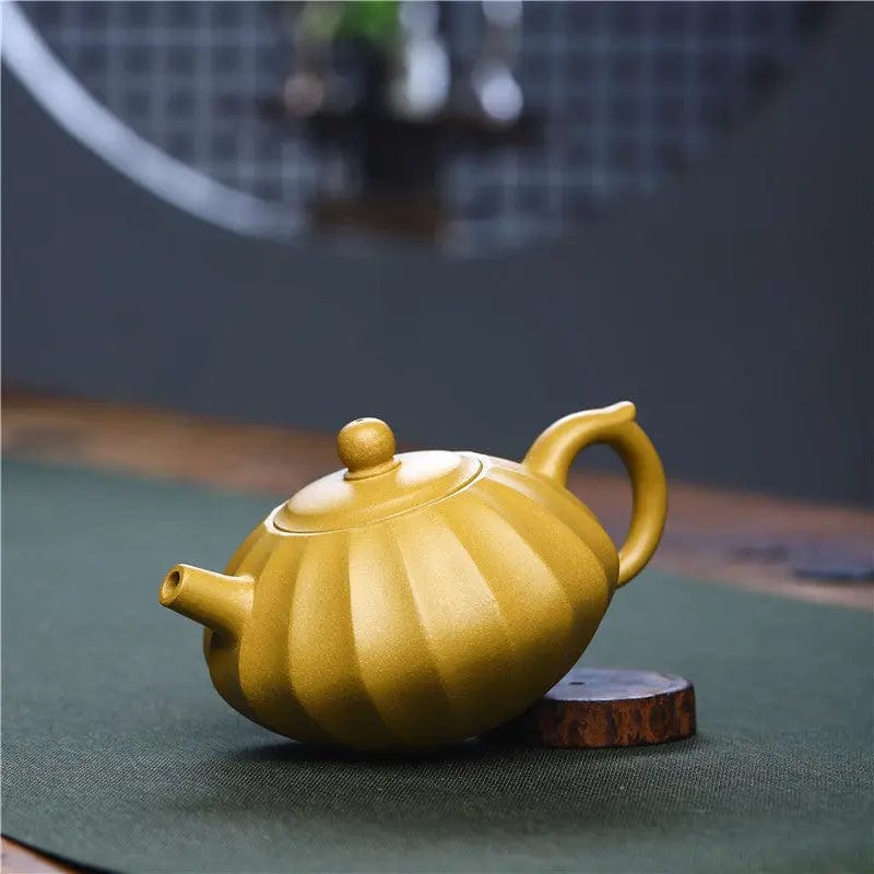 Autentyczny chiński dzbanek do herbaty z żółtej gliny Yixing 230 ml