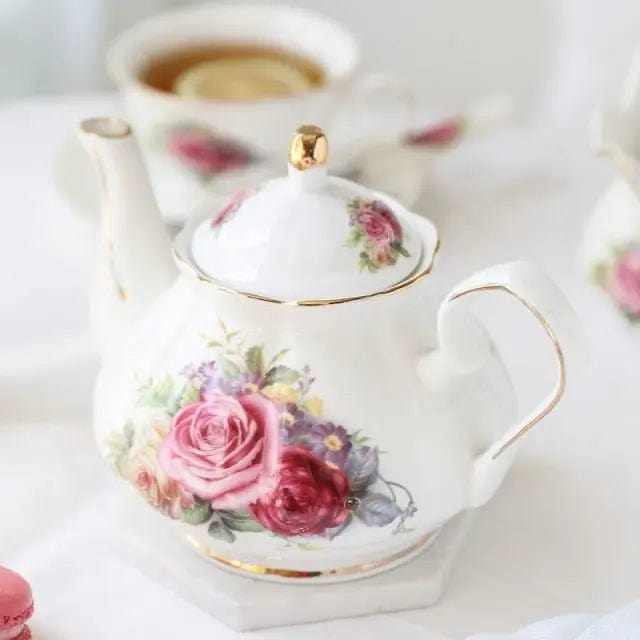 Biały porcelanowy dzbanek do herbaty z kwiatami 500ML