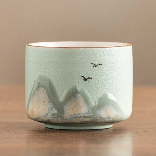 Ceramiczne filiżanki z motywami górskimi 75 ml