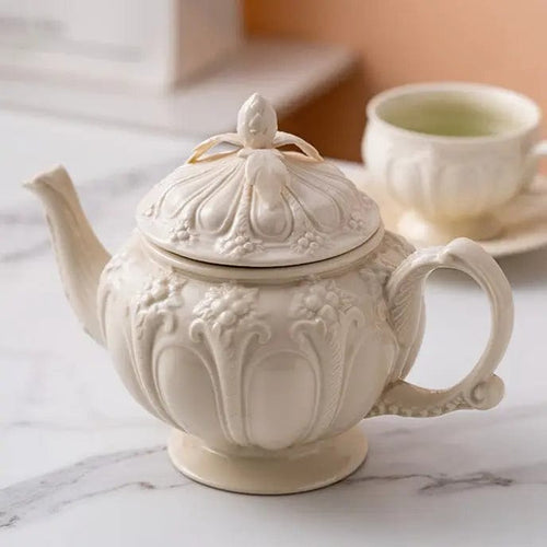 Ceramiczny dzbanek do herbaty inspirowany Anglią 900 ml