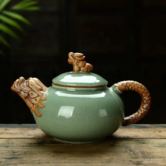 Ceramiczny dzbanek do herbaty z motywem smoka 220 ml