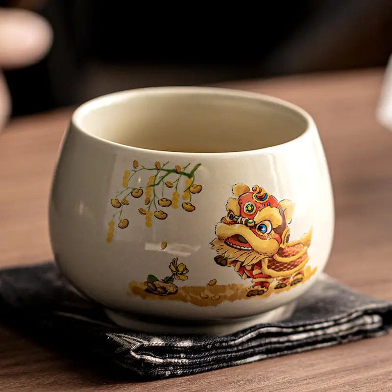 Ceramiczny kubek do herbaty z motywem tańczącego lwa 170 ml