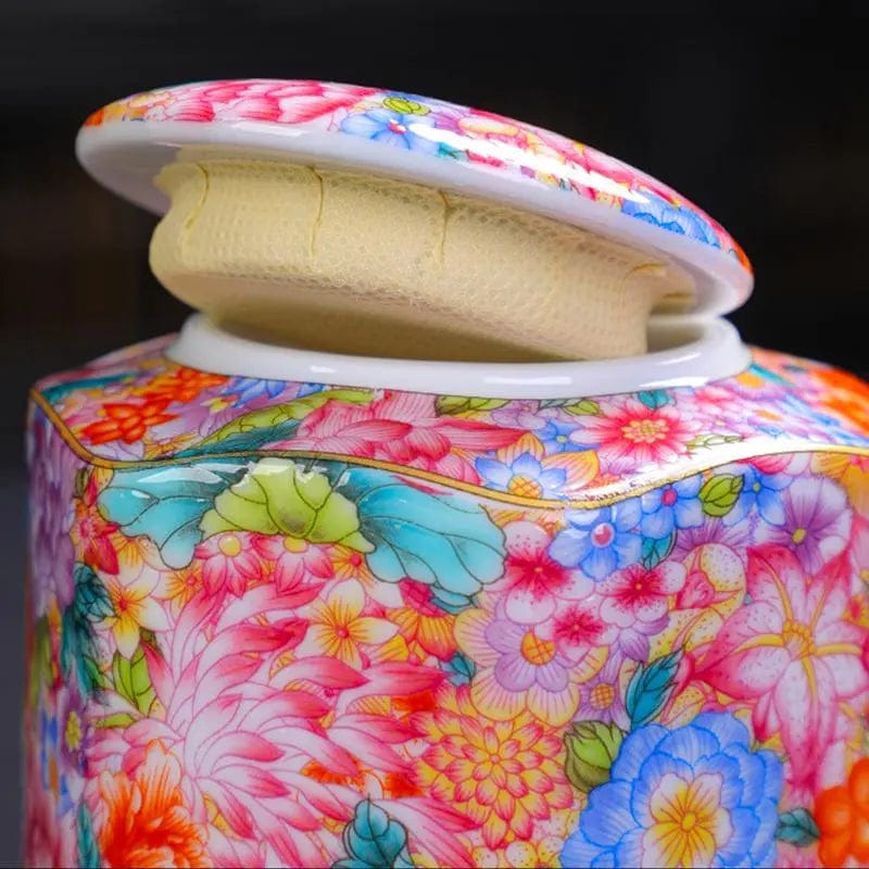 Chiński ceramiczny zestaw do herbaty z kwiatowymi wzorami