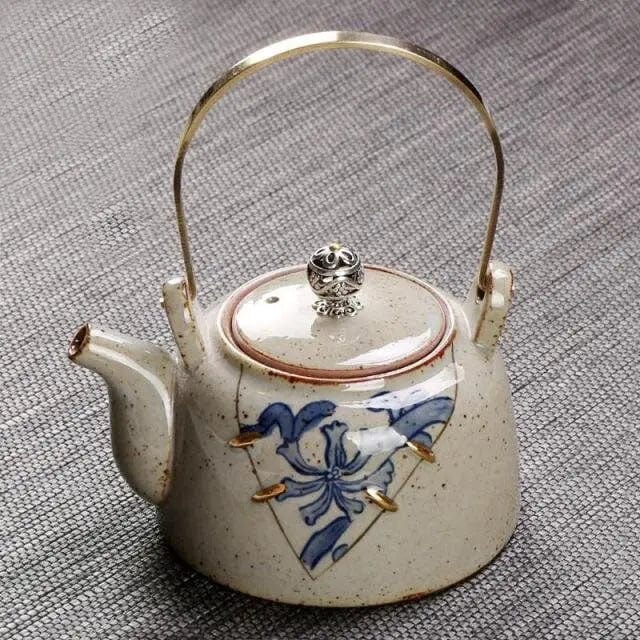 Japoński ceramiczny dzbanek do herbaty beżowy 250 ml