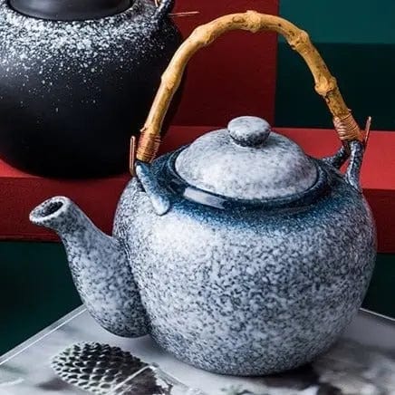 Japoński ceramiczny dzbanek do herbaty z bambusowym uchwytem 500 ml