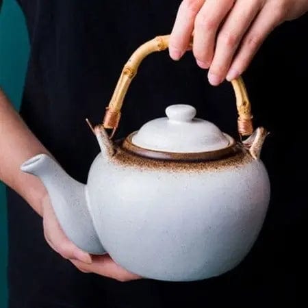 Japoński ceramiczny dzbanek do herbaty z bambusowym uchwytem 500 ml