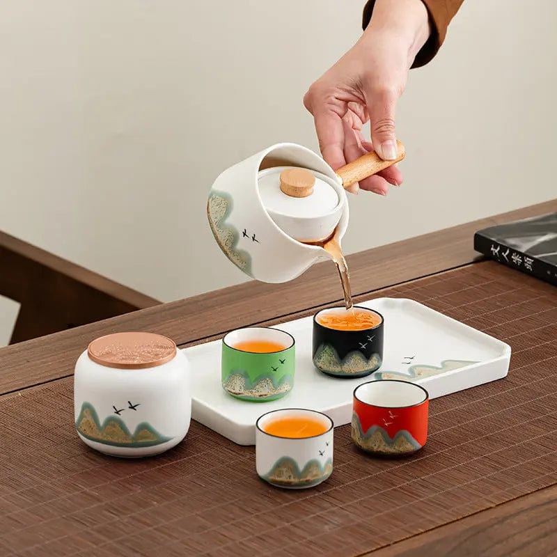 Japoński ceramiczny zestaw do herbaty z obrotowym dzbankiem 250 ml i 4 filiżankami