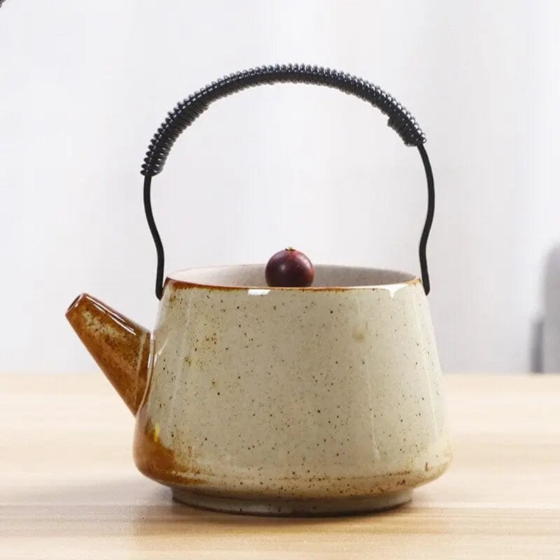 Porcelanowy dzbanek do herbaty 300 ml w kolorze beżowym