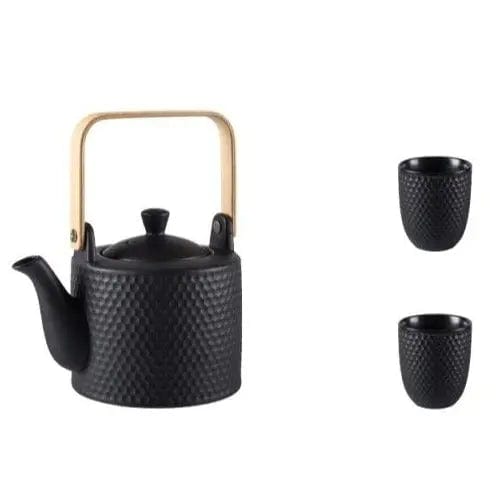 Porcelanowy dzbanek do herbaty o skandynawskim designie 750 ml