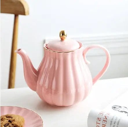 Porcelanowy dzbanek do herbaty w kształcie dyni 1L