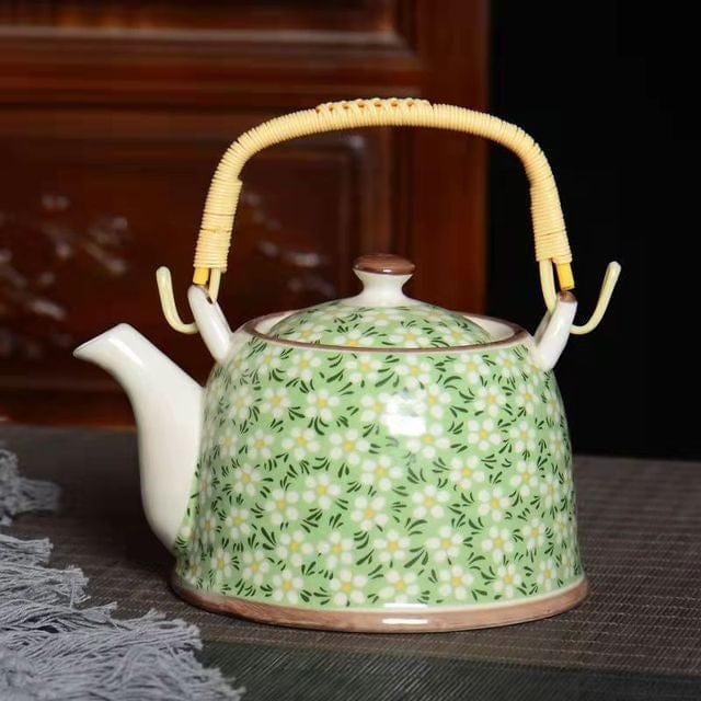 Porcelanowy dzbanek do herbaty w pastelowej zieleni 900 ml