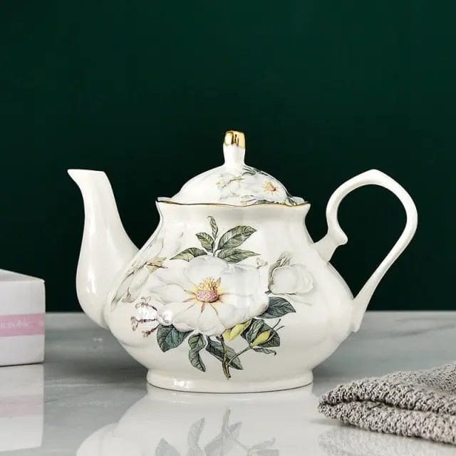 Porcelanowy dzbanek do herbaty z białymi kwiatami, 500 ml