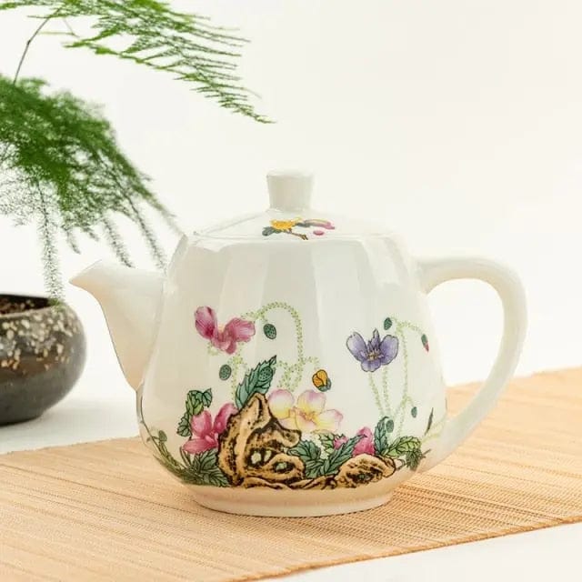 Porcelanowy dzbanek do herbaty z kwiatowym wzorem 450ML - 900ML