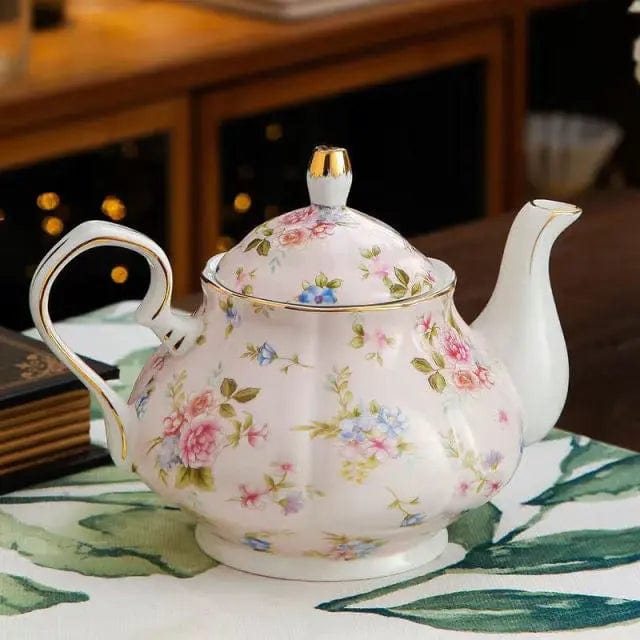 Porcelanowy dzbanek do herbaty z różowym kwiatowym wzorem 400ML