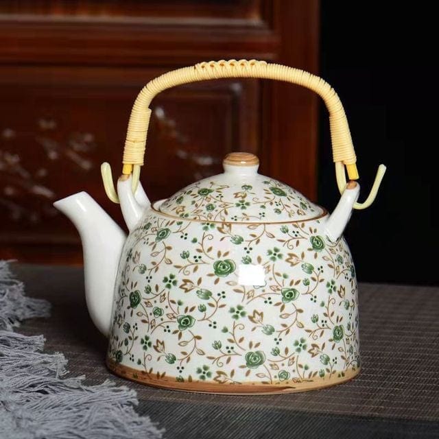 Porcelanowy dzbanek do herbaty z zielonymi kwiatami, 900 ml