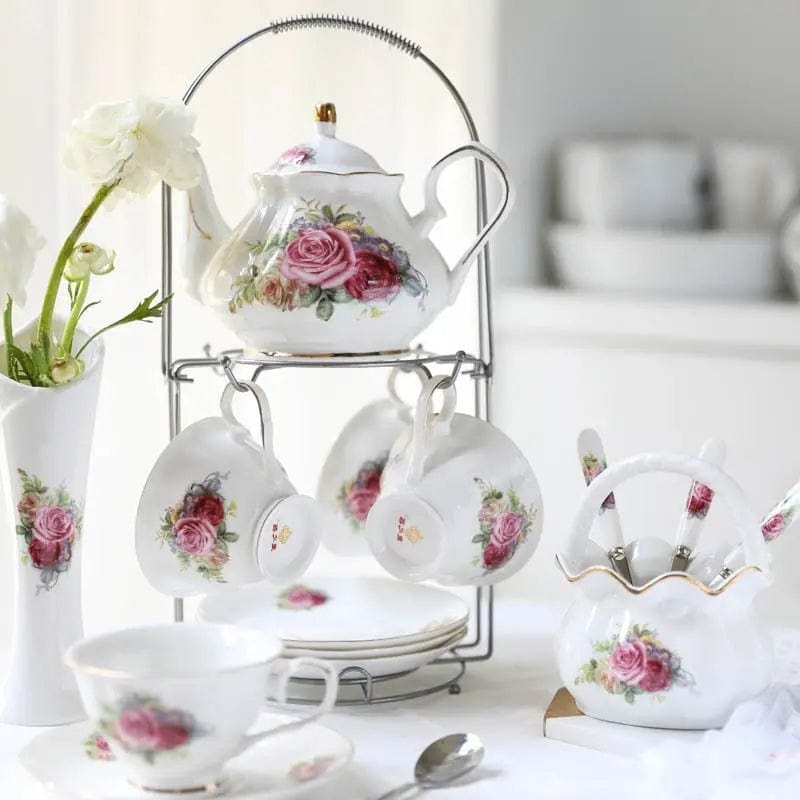Porcelanowy zestaw do herbaty z różami