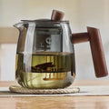 Szklany dzbanek do herbaty 480 ml z przyciemnianym szkłem
