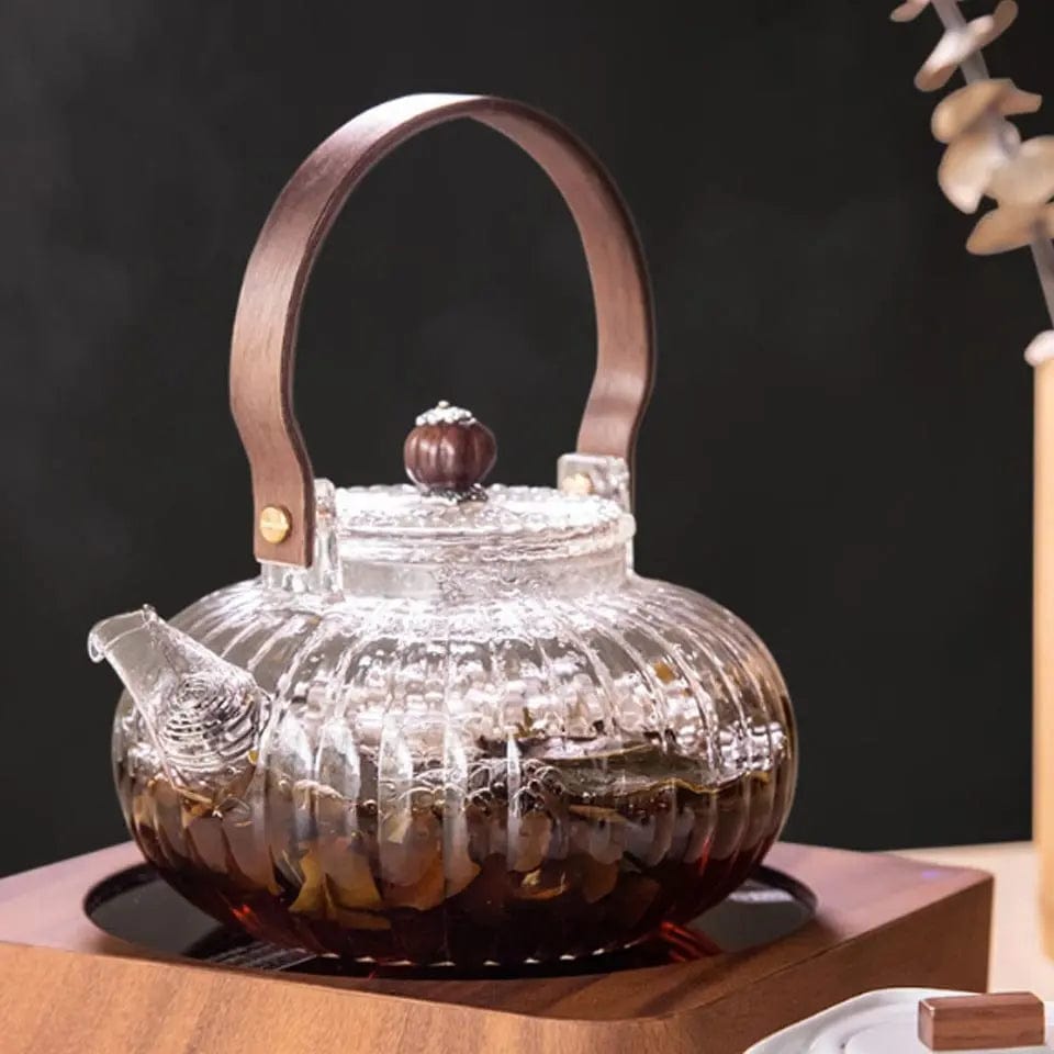 Szklany dzbanek do herbaty z drewnianą rączką 900 ml
